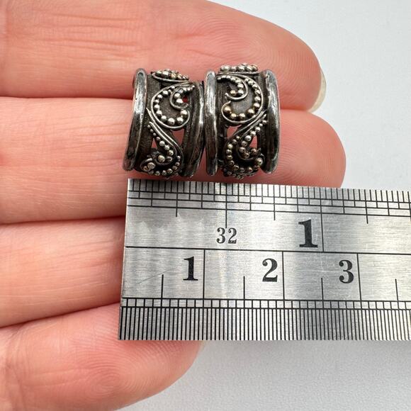 Vintage Silver Bali Style Scroll Beaded Wide Huggie Hoop Earrings Patina 4.08 G - Picture 13 of 15